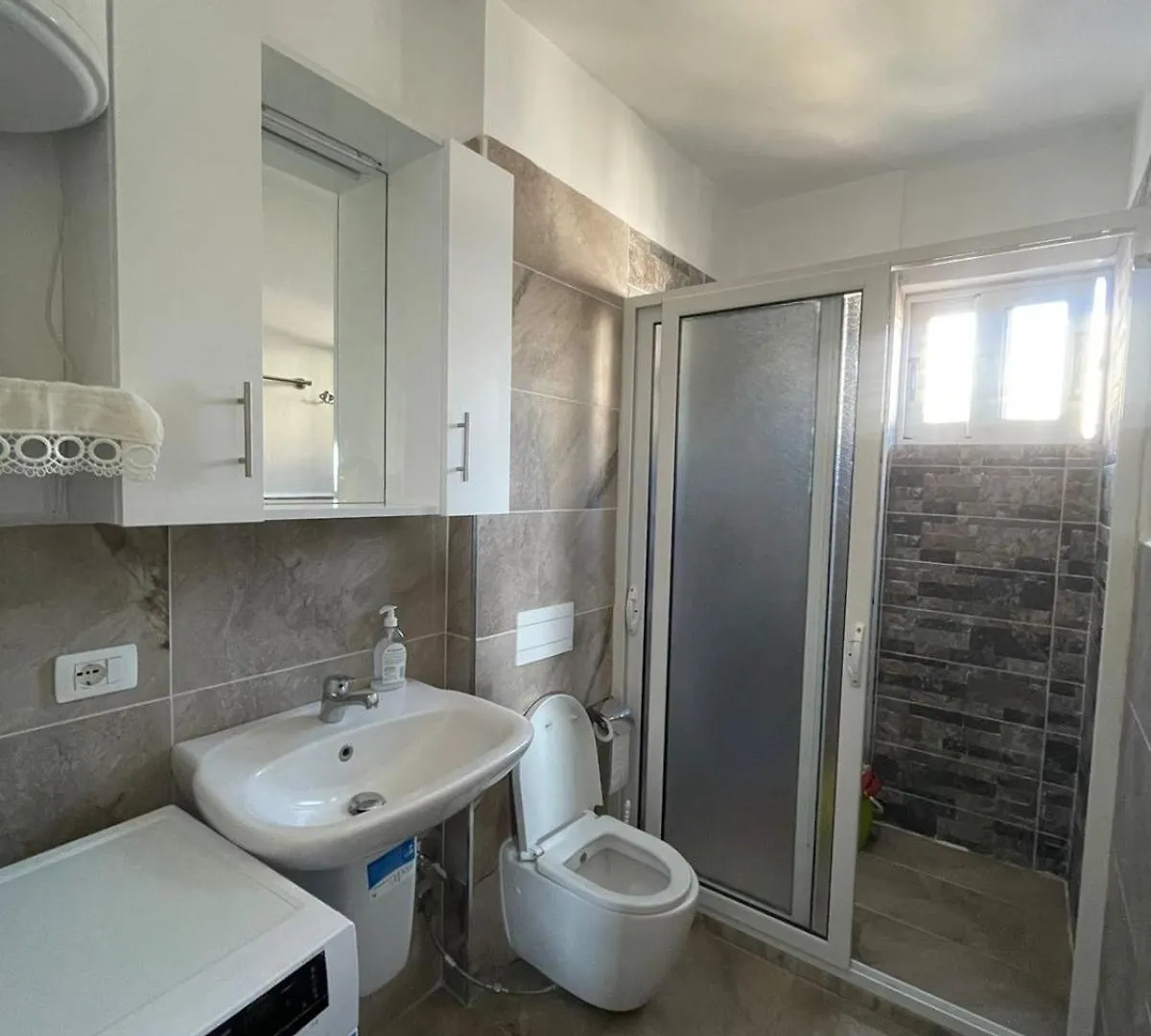 Central Stay Sarandë